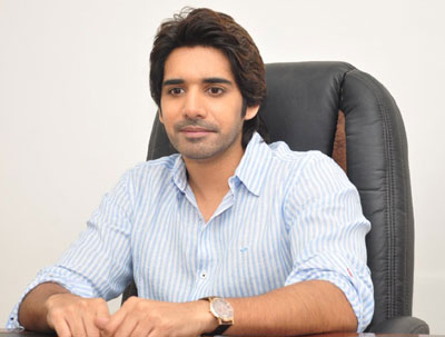 hero sushanth,adda hero,sushanth in nageswarareddy direction,sri nag corp new movie  లాంగ్ గ్యాప్ తర్వాత వస్తోన్న సుశాంత్..! 